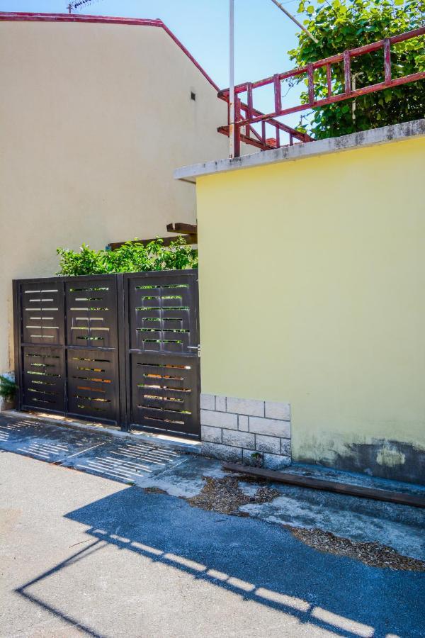 Apartment Grey&Yellow Zadar Zewnętrze zdjęcie